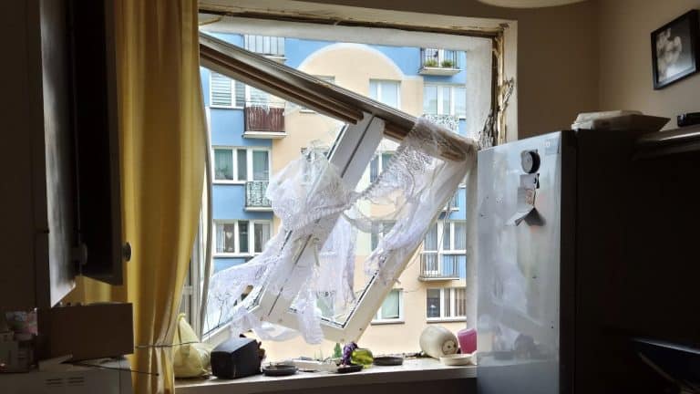 wybuch gazu w mieszkaniu