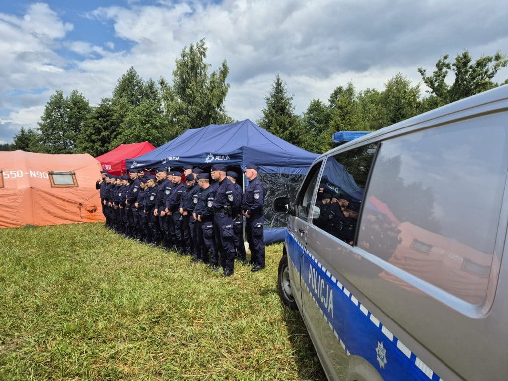 Służby zakończyły działania na jeziorze. Ich wynik jest tragiczny. - Nie żyje trzech nastolatków. Ich ciała wyłowiono z jeziora