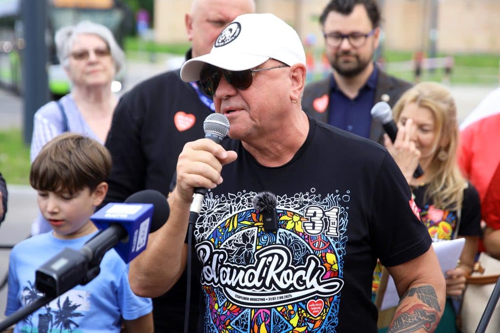 Rondo WOŚP już oficjalnie na mapie Olsztyna. - Jerzy Owsiak otworzył Plac Wielkiej Orkiestry Świątecznej Pomocy w Olsztynie