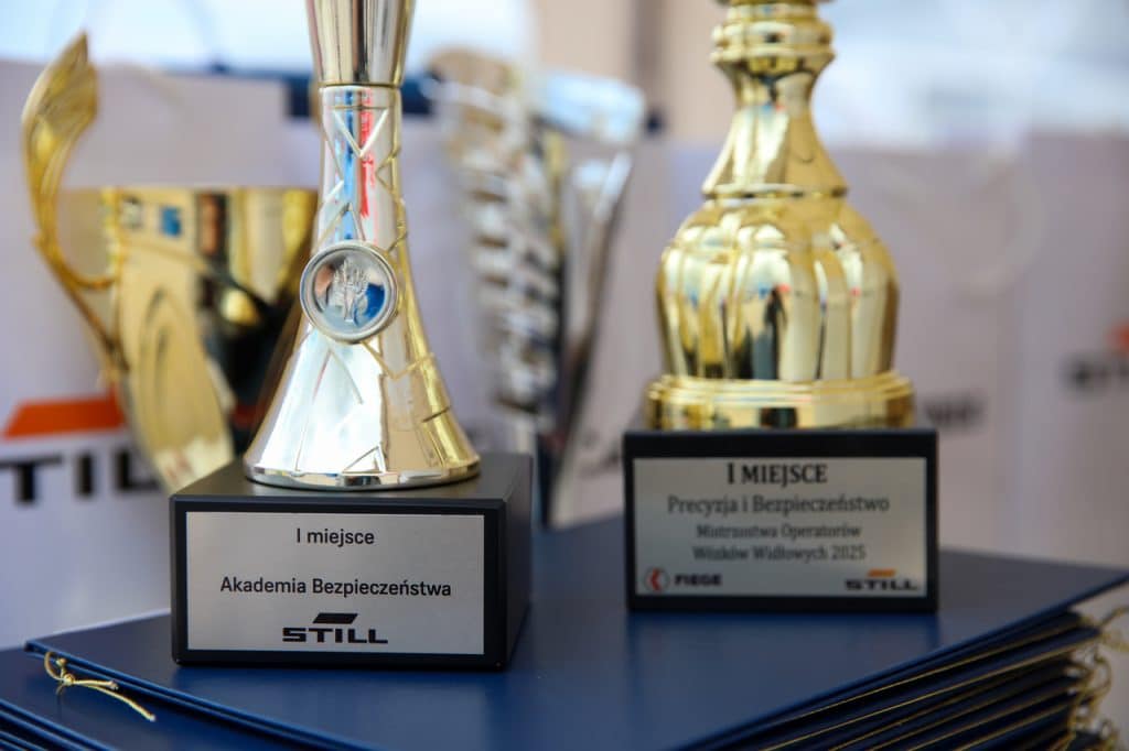 To pierwsza edycja tej niecodziennej rywalizacji. - Niezwykłe zawody pod Olsztynem. Pierwsze Mistrzostwa Operatorów Wózków Widłowych