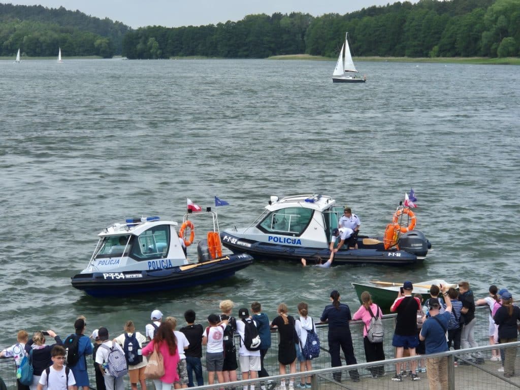 Olsztyn wystartował z akcją „Kręci mnie bezpieczeństwo”. - Wielka akcja służb nad Ukielem. To będzie gorące lato na Warmii i Mazurach