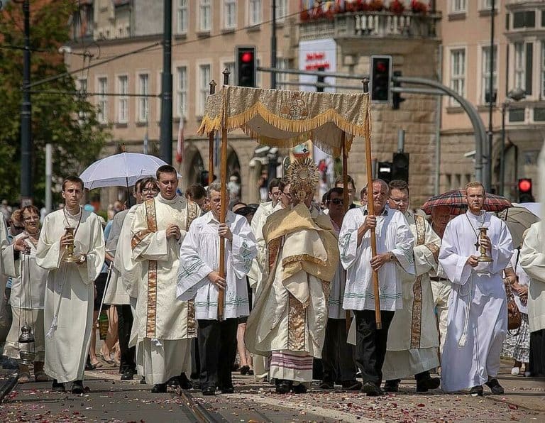 procesja Bożego Ciała w Olsztynie