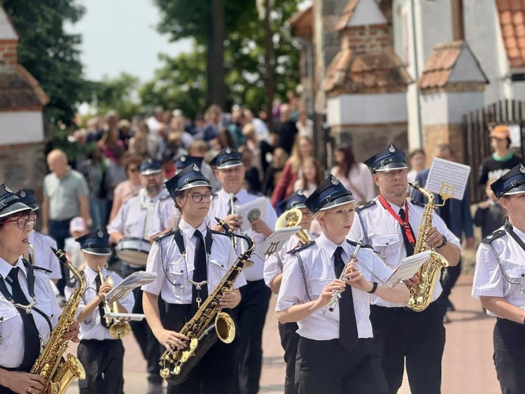 Pole bitwy pod Olsztynem? Takiego jubileuszu nie miał nikt w regionie. - Podolsztyńska wieś świętuje 680-lecie. Historyczna inscenizacja porwała mieszkańców