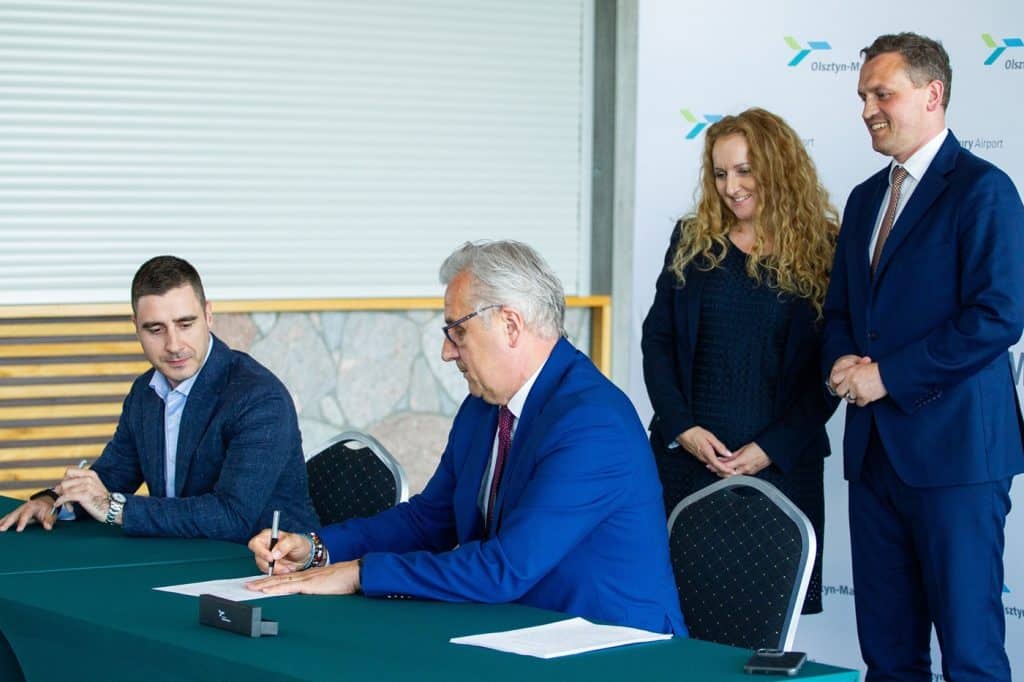 Port Lotniczy Olsztyn-Mazury startuje z zupełnie nowym projektem. - Wielka inwestycja na lotnisku Olsztyn-Mazury w Szymanach. Powstają kolejne hangary
