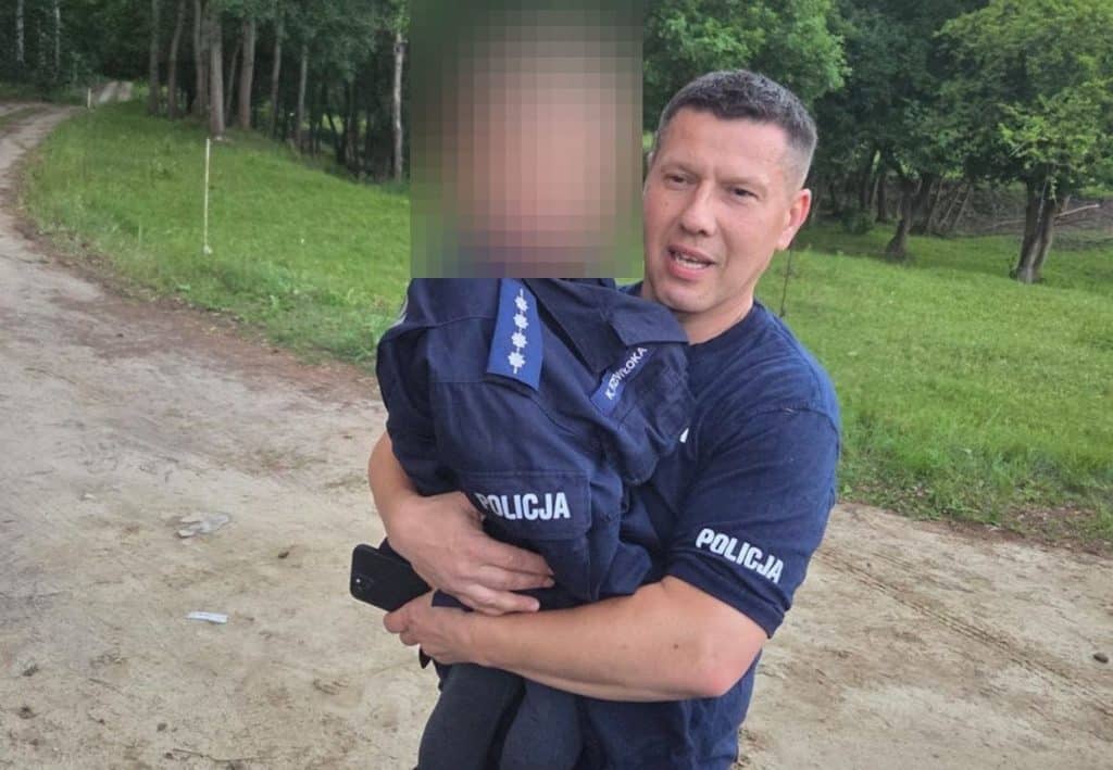 Wielkie poszukiwania 3-letniego chłopca. - 3-letnie dziecko zniknęło z podwórka. Rodzice w rozpaczy