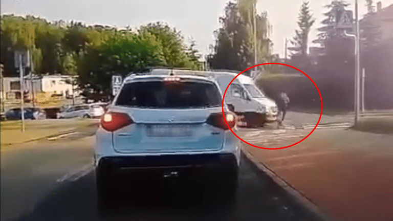 potrącenie rowerzysty na Jarockiej w Olsztynie