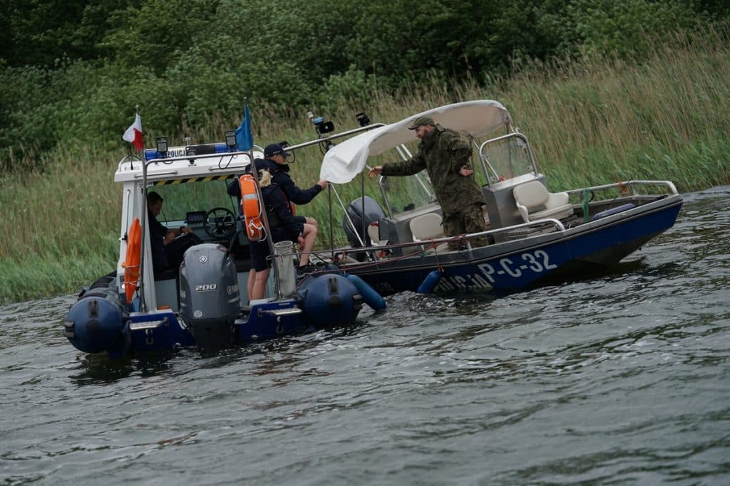 Wielki sukces policjantów z Olsztyna. Zawody ratownicze zakończyli na podium. - Policjanci z Olsztyna wicemistrzami Polski w ratownictwie wodnym