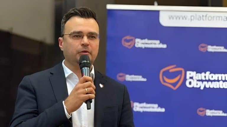 Maciej Wr&oacute;bel z Giżycka