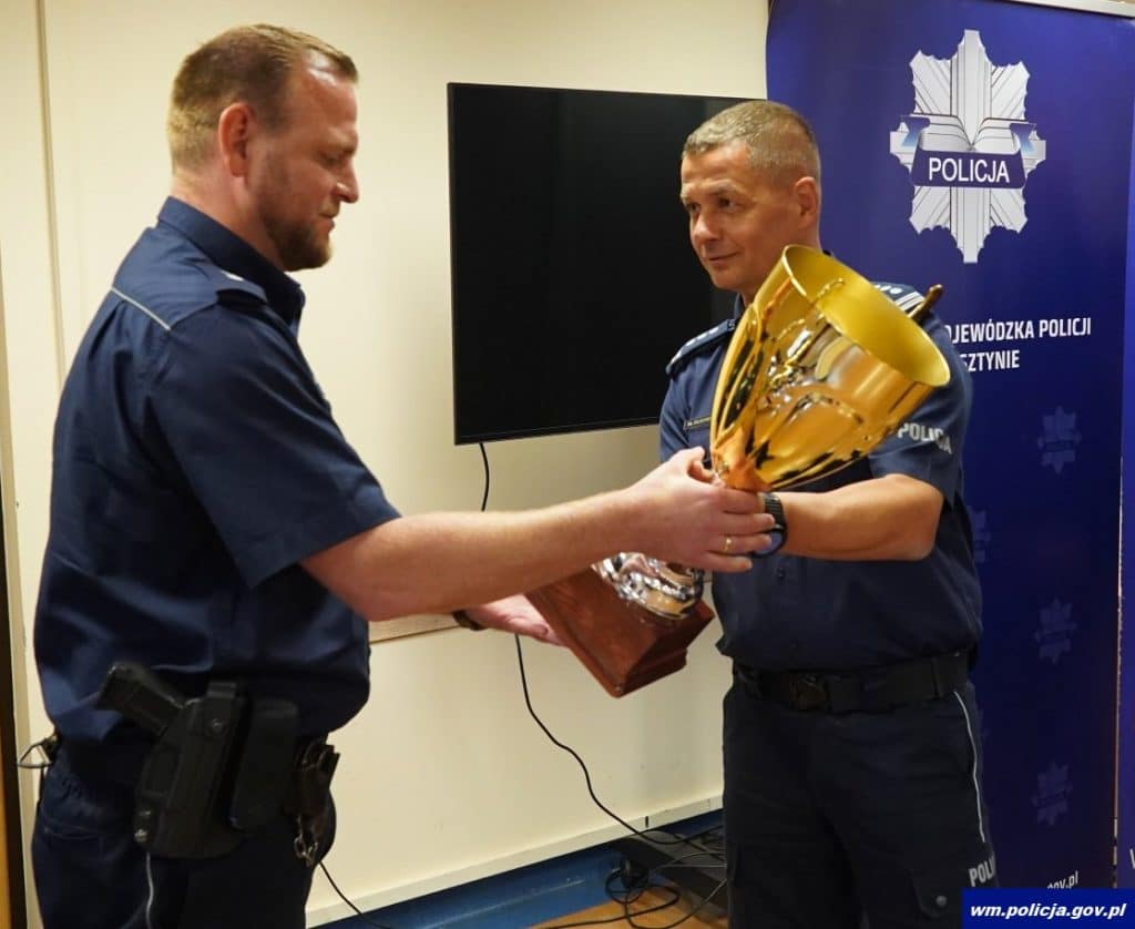 Teraz jadą na ogólnopolski finał! - Pokazali klasę i refleks. Oto najlepsi patrolowcy i dzielnicowi regionu