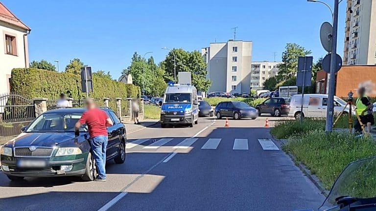 potrącenie na przejściu dla pieszych