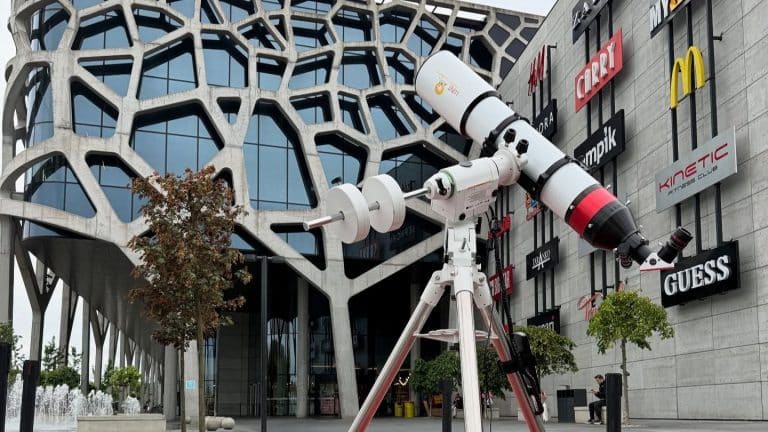 teleskop pod Galerią Warmińską