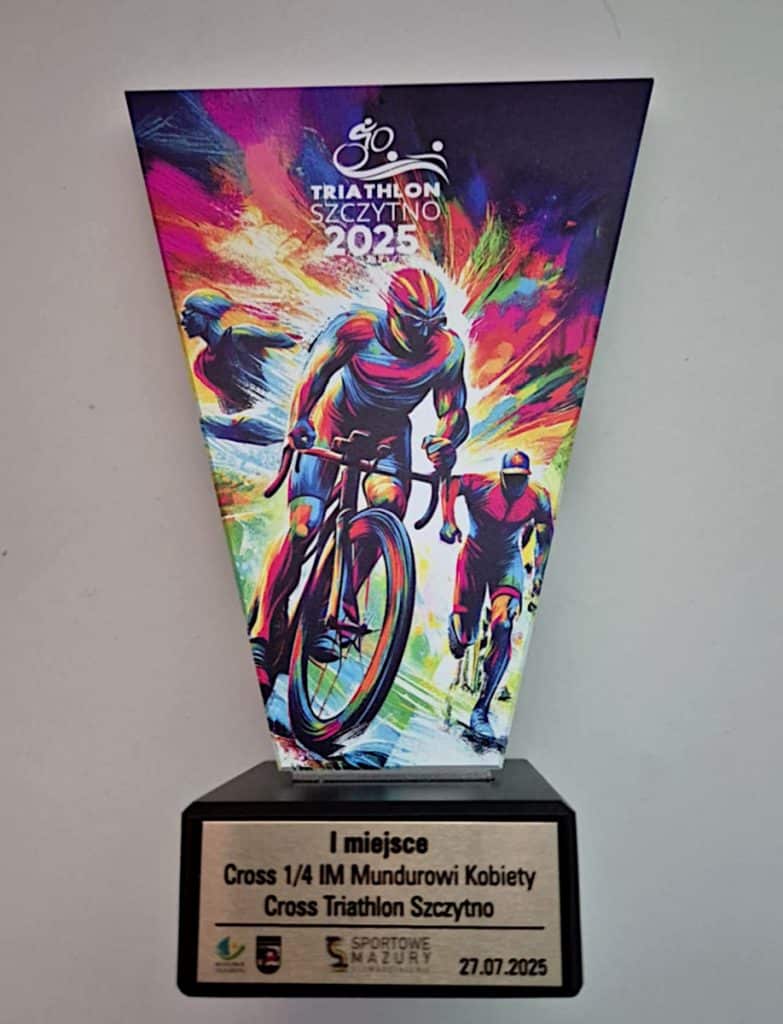 Duży sukces iławskiej funkcjonariuszki. - Wielkie zwycięstwo policjantki z Iławy. Zdobyła złoto i srebro w Cross Triathlonie