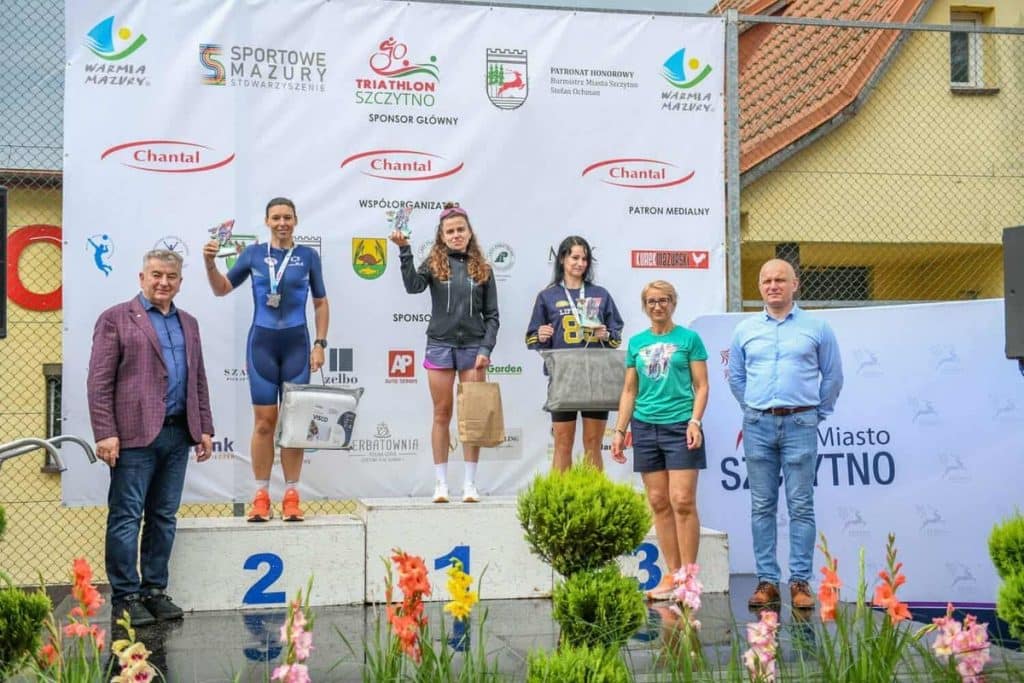 Duży sukces iławskiej funkcjonariuszki. - Wielkie zwycięstwo policjantki z Iławy. Zdobyła złoto i srebro w Cross Triathlonie