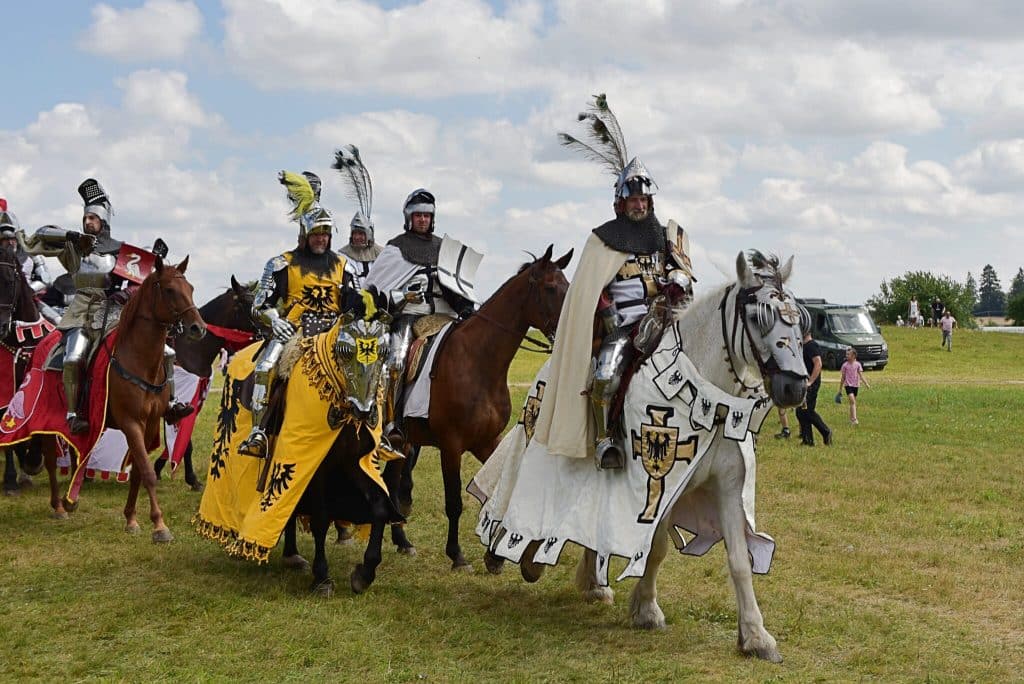 Wielka inscenizacja Bitwy pod Grunwaldem 2025. Znamy program wydarzeń. - Grunwald znów ożyje! Tysiące rycerzy i turystów na polach bitwy