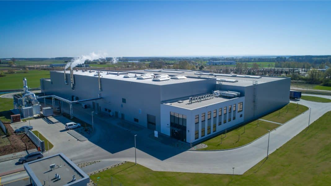 nowoczesny zakład POL-MAK na Mazurach