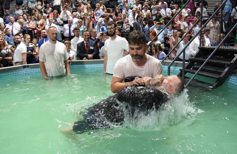 Świadkowie Jehowy w Hali Urania