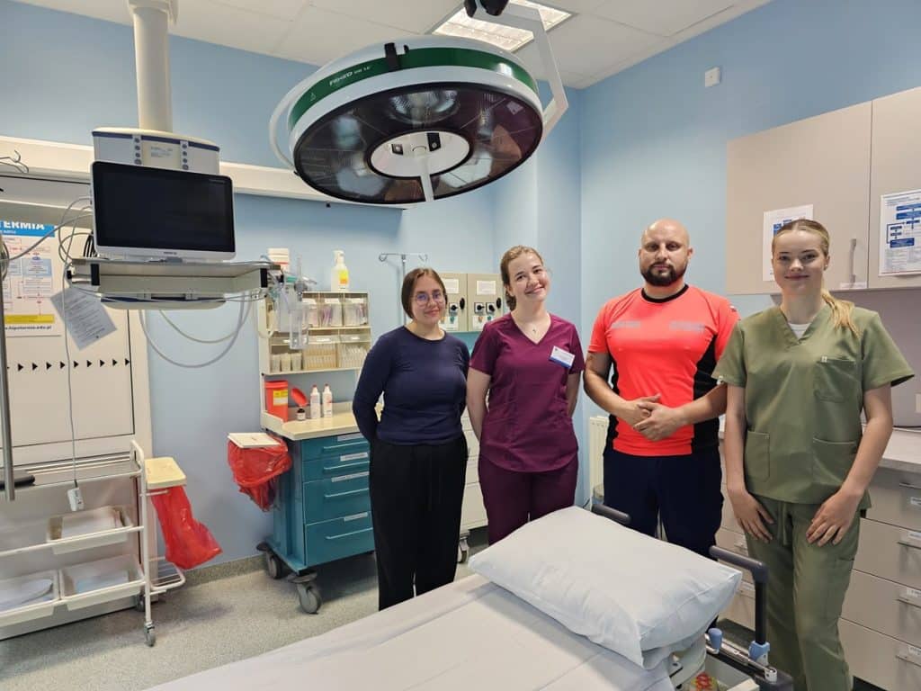 Medyczne praktyki w Olsztynie? Dla tych studentek to była przygoda życia. - Studentki medycyny z Wilna szkolą się w Olsztynie