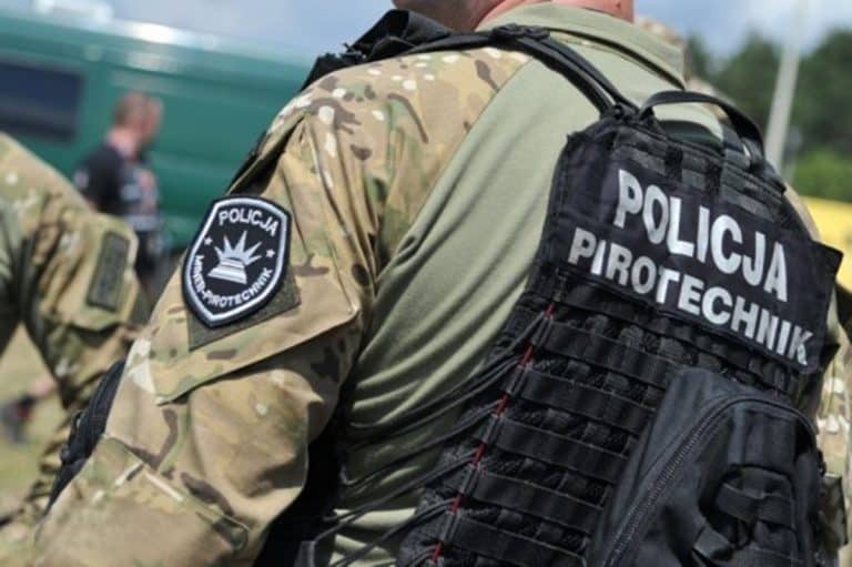 pirotechnik policyjny