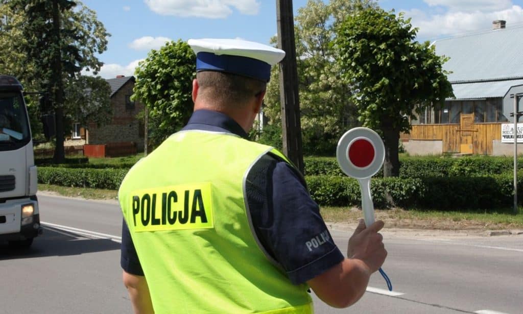 Koniec wakacji i wzmożone kontrole. - Wielka obława na kierowców. Helikopter namierza piratów drogowych na S7