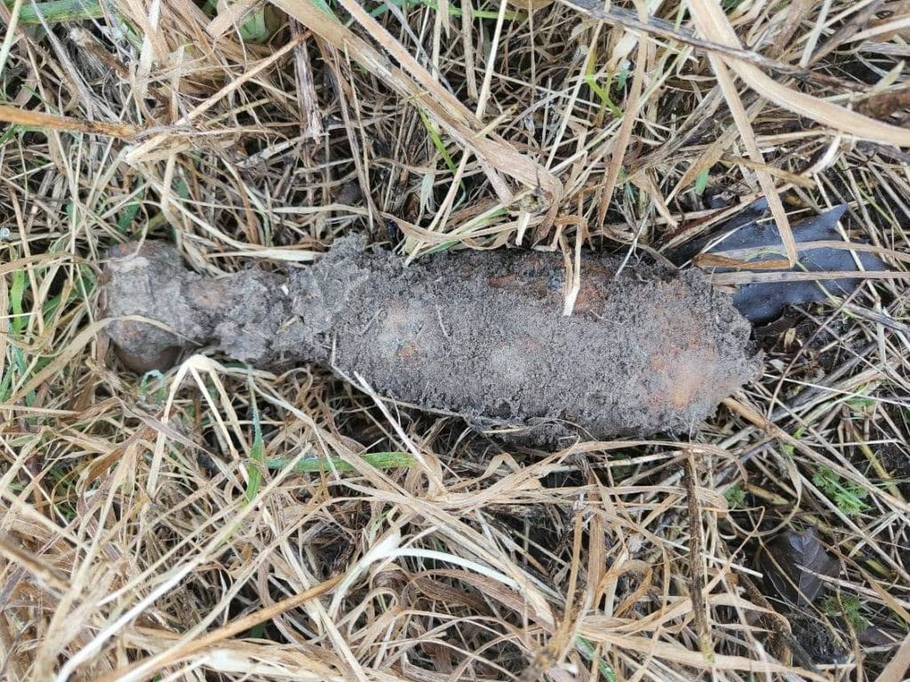 Śmiercionośne znalezisko w szambie. - Granaty w szambie. Mieszkaniec warmińsko-mazurskiego trafił na arsenał w zbiorniku