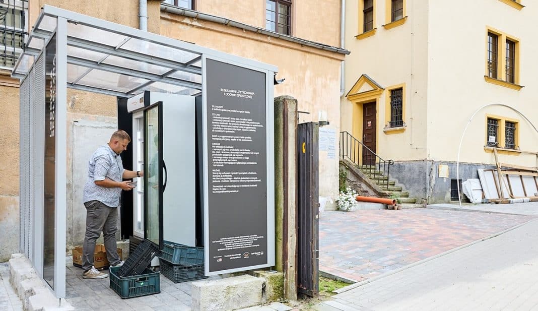 lodówka społeczna przy Parafii Chrystusa Króla w Olsztynie