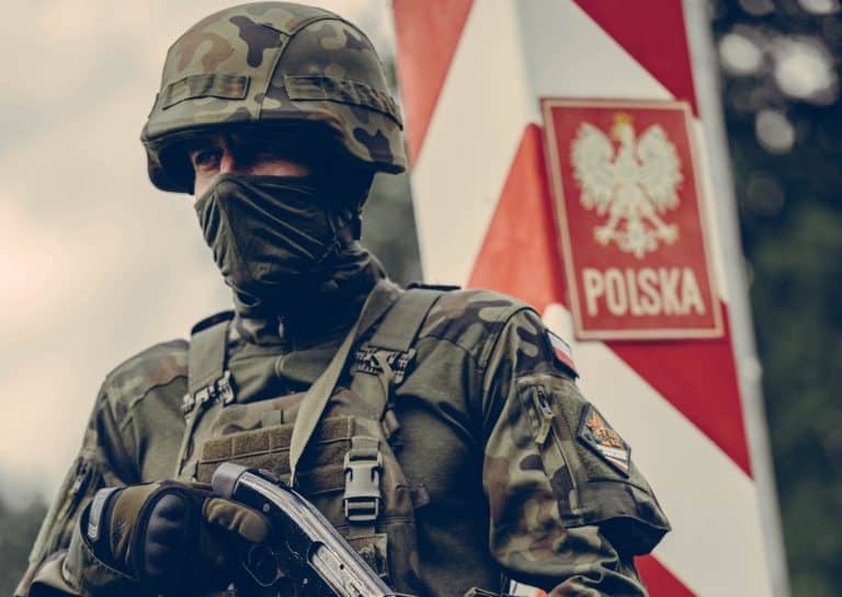 żołnierz na granicy Polski