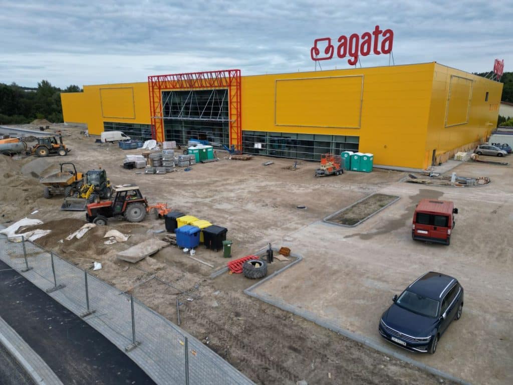 W związku z inauguracją działalności sieć przygotowuje dla mieszkańców Olsztyna coś zaskakującego. - Znamy oficjalną datę otwarcia Agata Meble w Olsztynie. Salon chce zaskoczyć mieszkańców?