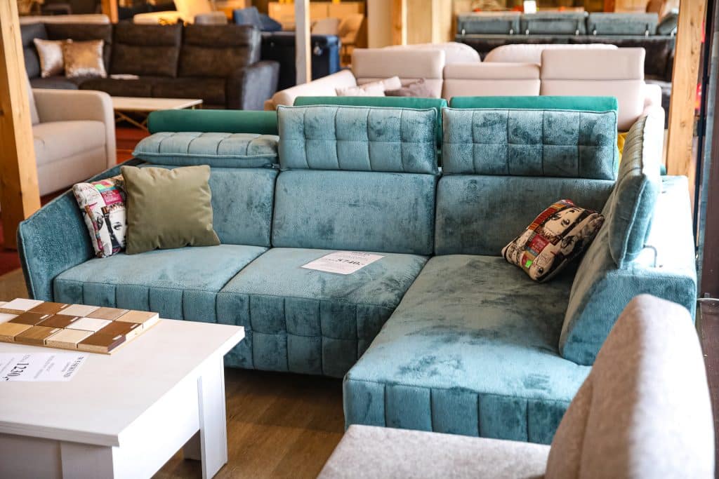 Wszystkie lampy dostępne od ręki i w wyjątkowo niskich cenach. - Lampy za pół ceny w Olsztynie. Wielka wyprzedaż w salonie Elżbieta