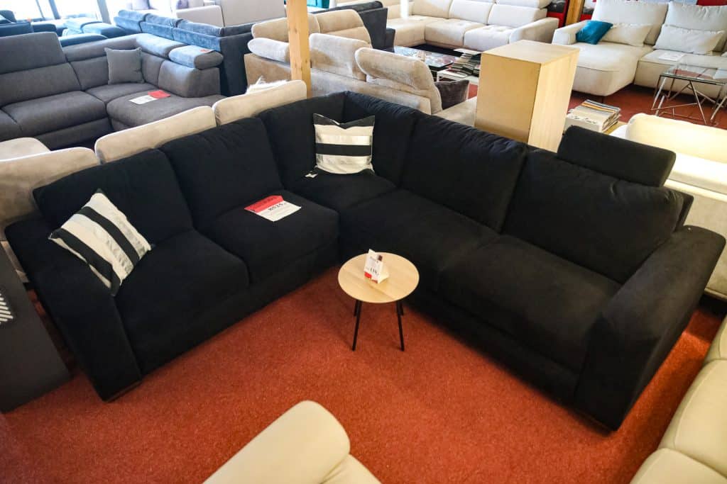 Wszystkie lampy dostępne od ręki i w wyjątkowo niskich cenach. - Lampy za pół ceny w Olsztynie. Wielka wyprzedaż w salonie Elżbieta