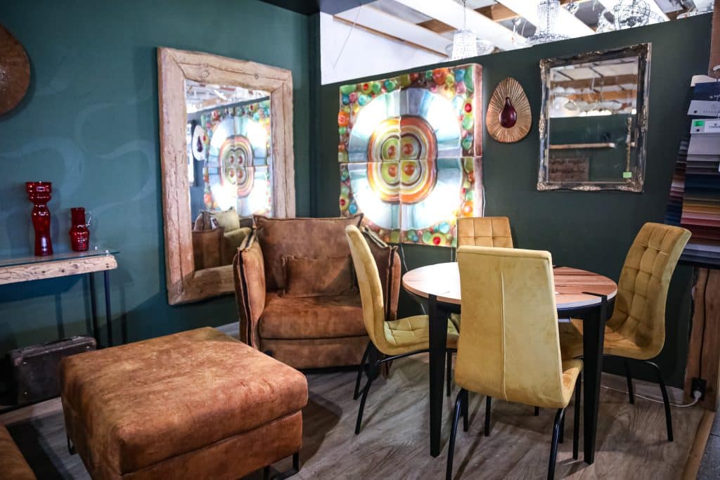 Wszystkie lampy dostępne od ręki i w wyjątkowo niskich cenach. - Lampy za pół ceny w Olsztynie. Wielka wyprzedaż w salonie Elżbieta