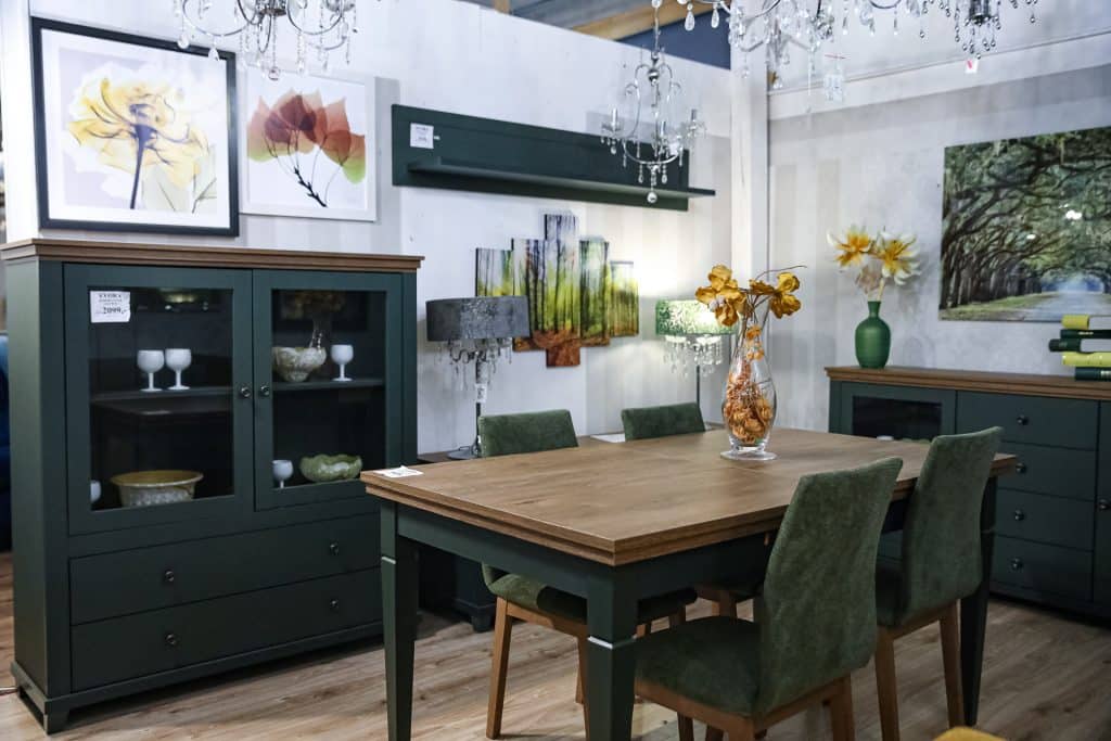 Wszystkie lampy dostępne od ręki i w wyjątkowo niskich cenach. - Lampy za pół ceny w Olsztynie. Wielka wyprzedaż w salonie Elżbieta