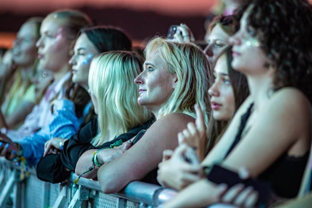 Green Festival 2025 przeszedł do historii - tak wyglądało święto muzyki w Olsztynie. - Rekordowa edycja Olsztyn Green Festival. Tłumy nad jeziorem Ukiel