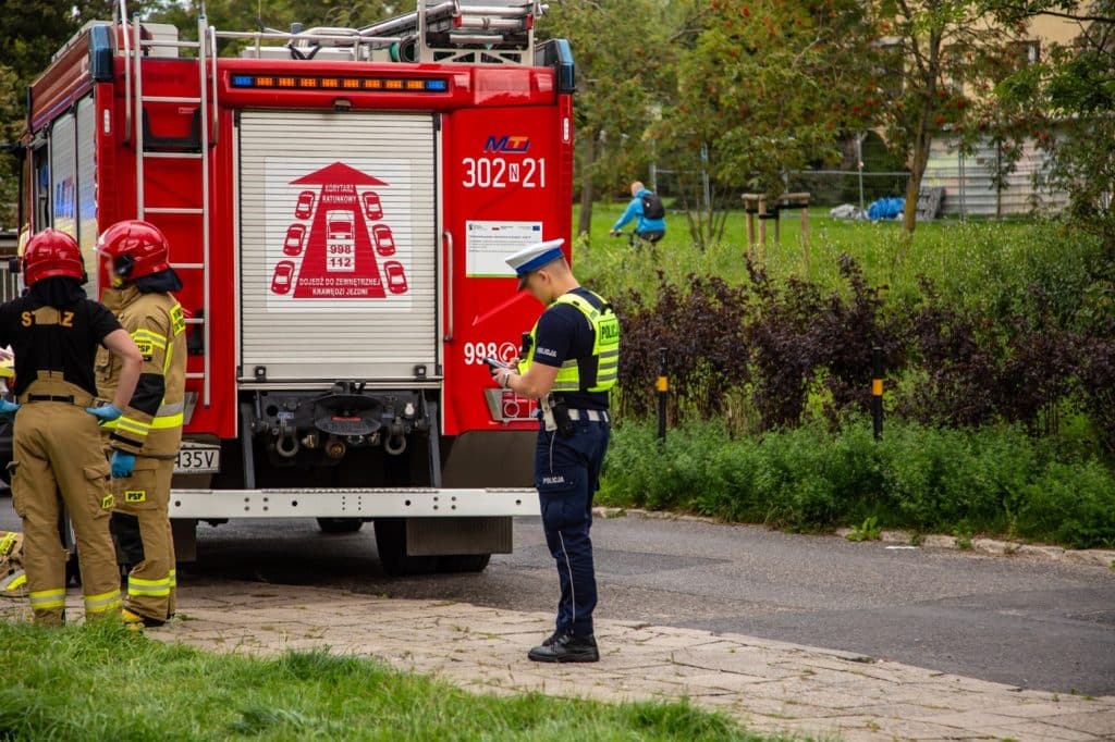 Mężczyzna trafił do szpitala. - Finał interwencji na Nagórkach. Senior potrącony przez wóz strażacki