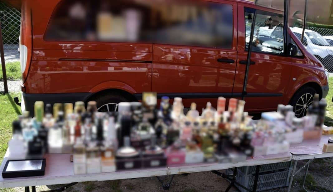 podrobione perfumy na straganie