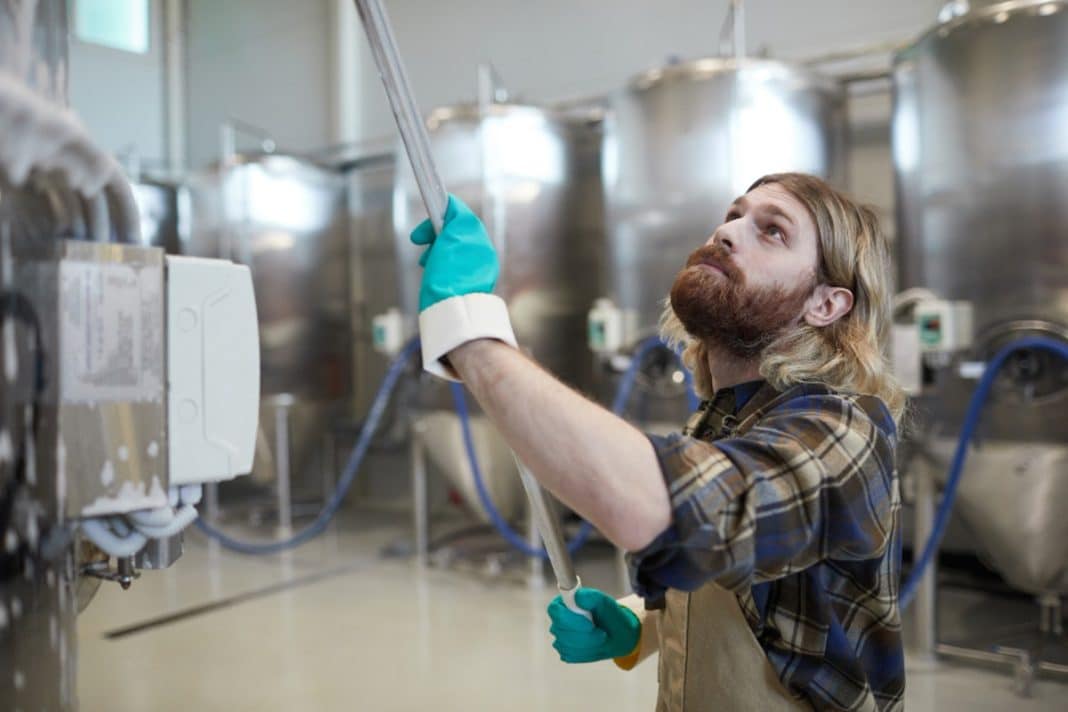 Sprzątanie w zakładzie spożywczym