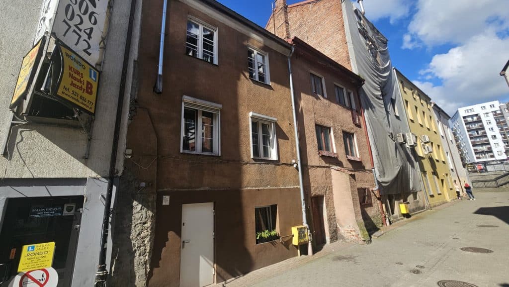 Zwrot w sprawie śmierci Rafała K.! Sąd zmienia decyzję. Zadała dwa ciosy nożem, teraz jest wolna. - Zabiła swojego chłopaka sportowca w centrum Olsztyna. Paulina S. jednak zwolniona z aresztu