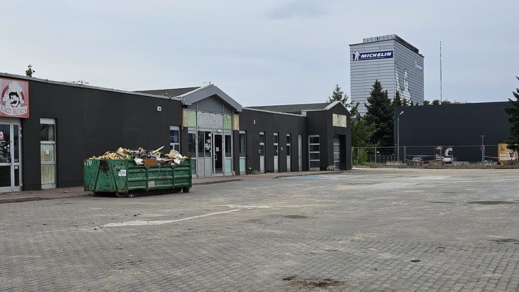 stacja paliw przy ul. Leonharda