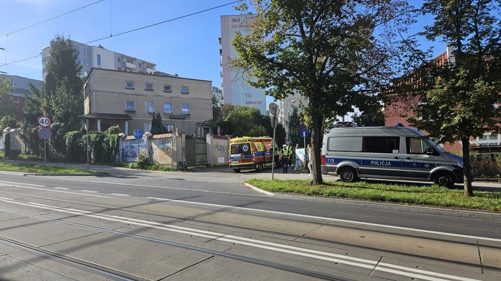 Nastolatka jechała ścieżką rowerową. - Młoda rowerzystka potrącona w centrum Olsztyna. Dziewczyna trafiła do szpitala