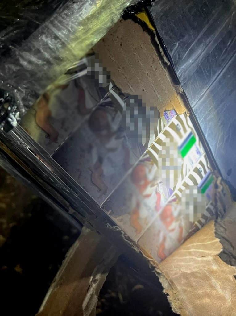 Służby pracowały na miejscu, gdzie spadły balony z ładunkiem. - Policja ostrzega przed zrzutami z balonów na Warmii i Mazurach. Należy to pilnie zgłaszać