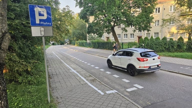 nowe miejsca parkingowe przy Dworcu Zachodnim w Olsztynie