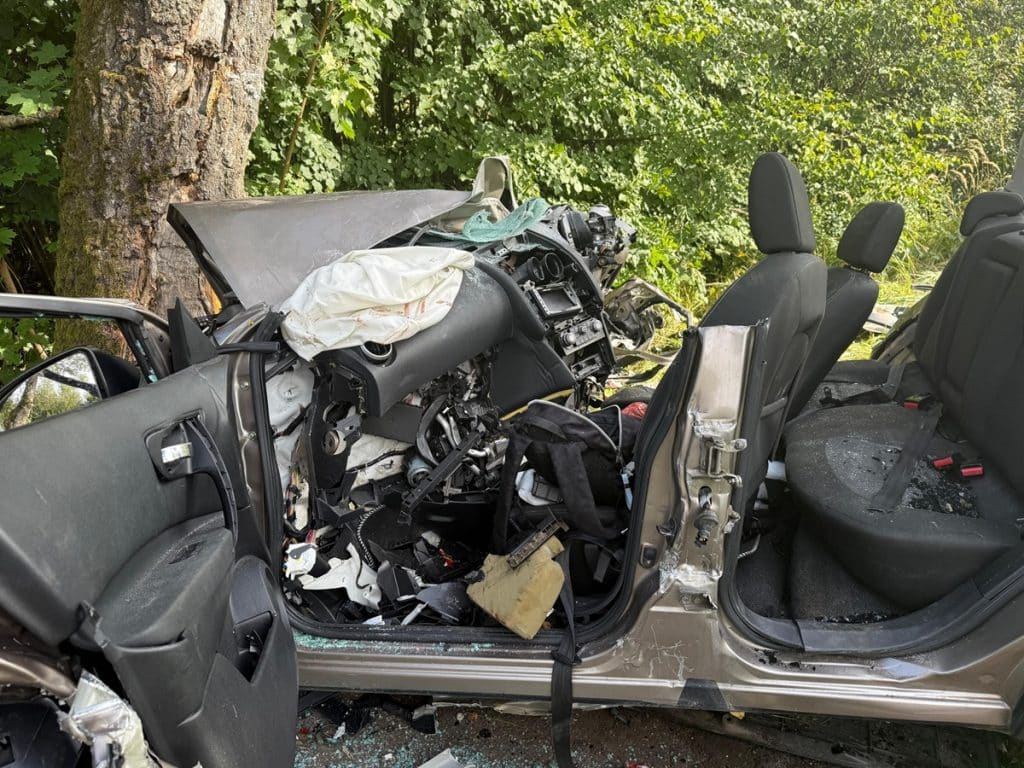 Nie udało się uratować 3-miesięcznego niemowlaka. - Nie żyją ojciec i niemowlę. Dziecko reanimowano przez półtorej godziny