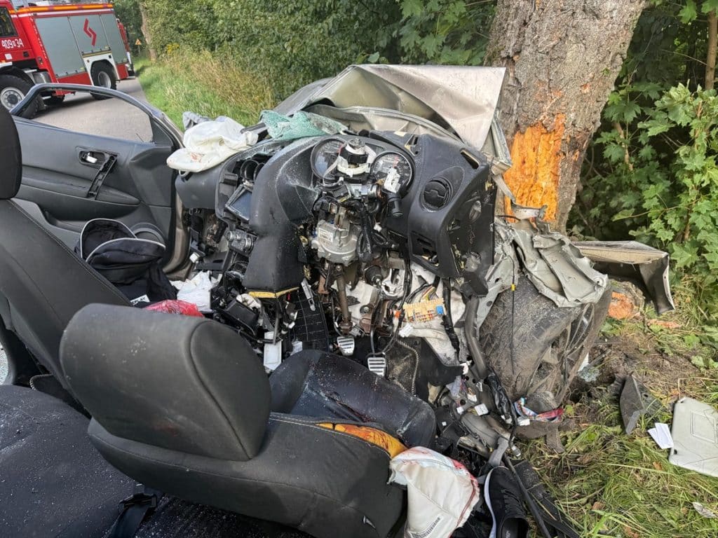 Nie udało się uratować 3-miesięcznego niemowlaka. - Nie żyją ojciec i niemowlę. Dziecko reanimowano przez półtorej godziny