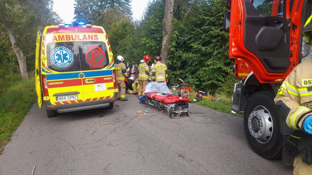 Nie udało się uratować 3-miesięcznego niemowlaka. - Nie żyją ojciec i niemowlę. Dziecko reanimowano przez półtorej godziny