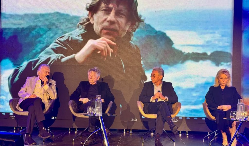 Polański i legendy kina na jednej scenie. To był wieczór pełen emocji. - Benefis Romana Polańskiego w Olsztynie. Wyjątkowy wieczór z udziałem gwiazd kina