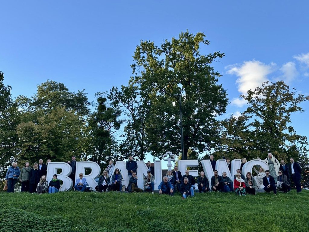 Jak oszczędzać wodę? Braniewo pokazuje innowacyjne sposoby. - Braniewo wprowadza recykling wody. Co robią z wodą z basenu?