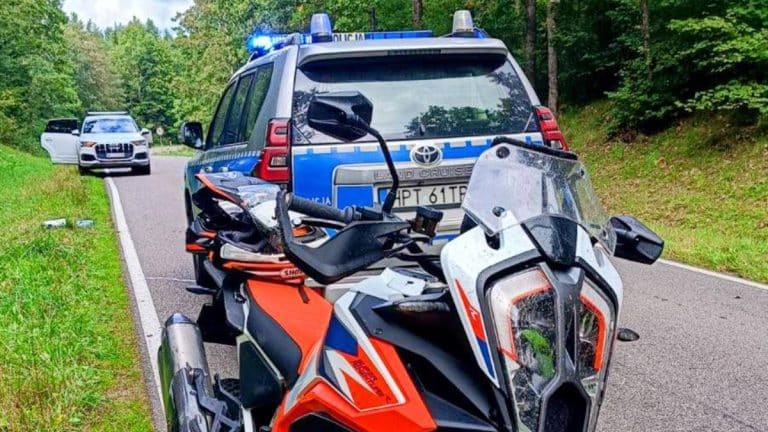 wypadek motocyklistów