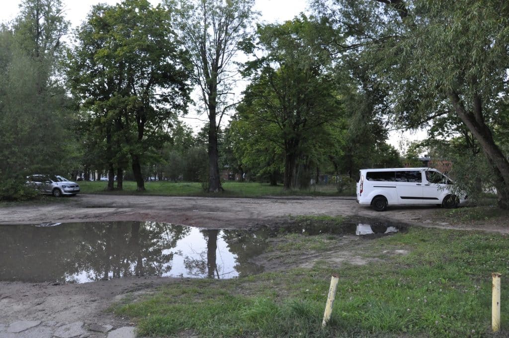 Pchli targ, który od lat przyciąga tłumy olsztynian, czeka przeprowadzka. W grze są dwie potencjalne lokalizacje. - Gdzie zostanie przeniesione olsztyńskie targowisko Flumark?