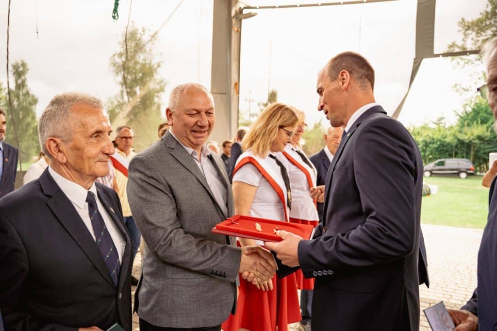 Rozogi zamieniły się w stolicę pszczelarstwa. - Rozogi po raz pierwszy w historii gościły wojewódzkie obchody Dnia Pszczelarza