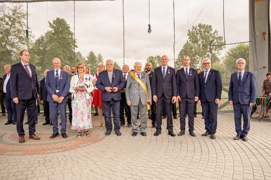 Rozogi zamieniły się w stolicę pszczelarstwa. - Rozogi po raz pierwszy w historii gościły wojewódzkie obchody Dnia Pszczelarza