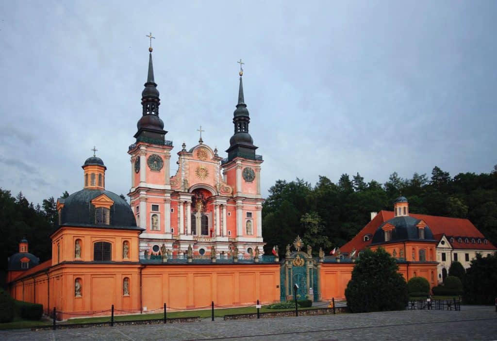 Które miejsce z Warmii i Mazur zostanie Cudem Polski 2025? - Trzy wyjątkowe atrakcje z regionu w prestiżowym plebiscycie National Geographic